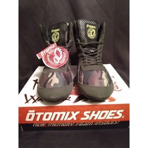 OTOMIX Training Athletic Shoes Men's 11.5